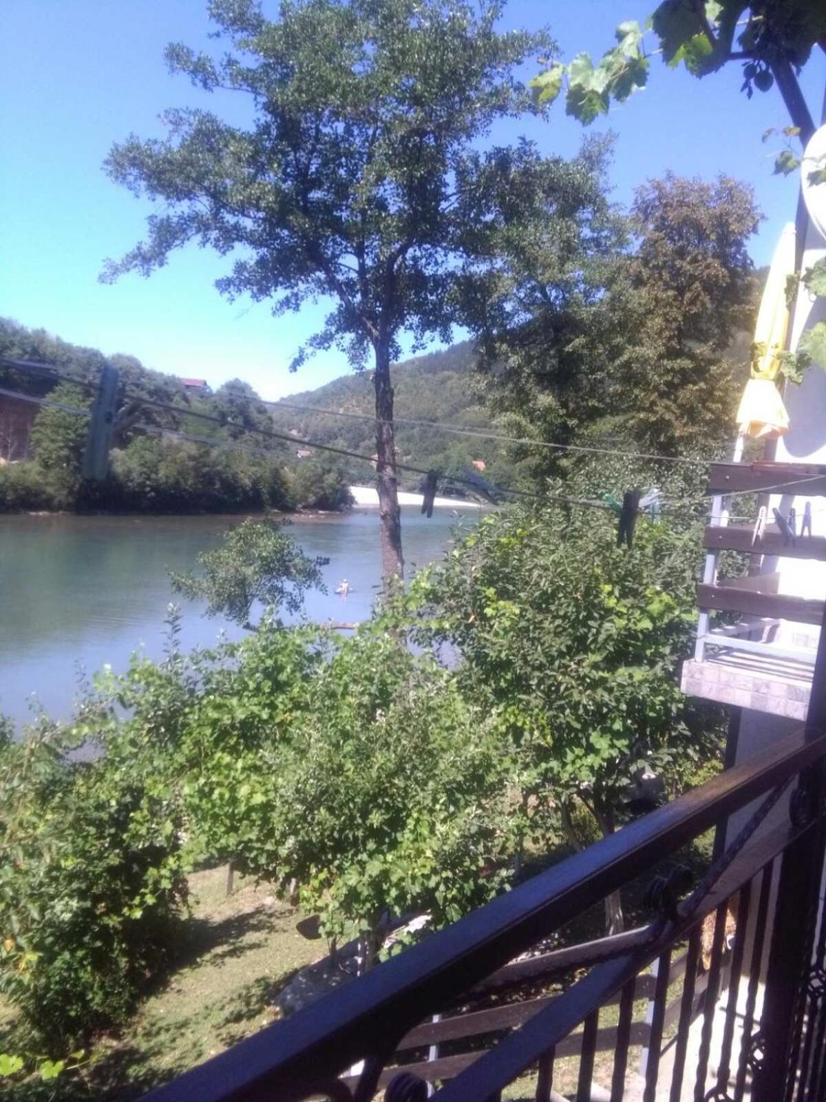 Prenociste Na Drini Foca Exterior foto